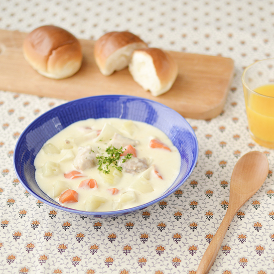 料理家さんの定番レシピ 手づくり濃厚クリームシチュー 北欧 暮らしの道具店