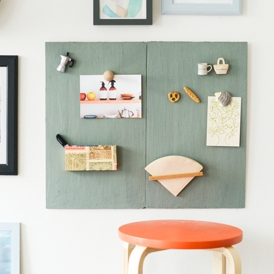 マグネットペイントでDIY、磁石になるペンキの塗り方のポイント 北欧、暮らしの道具店