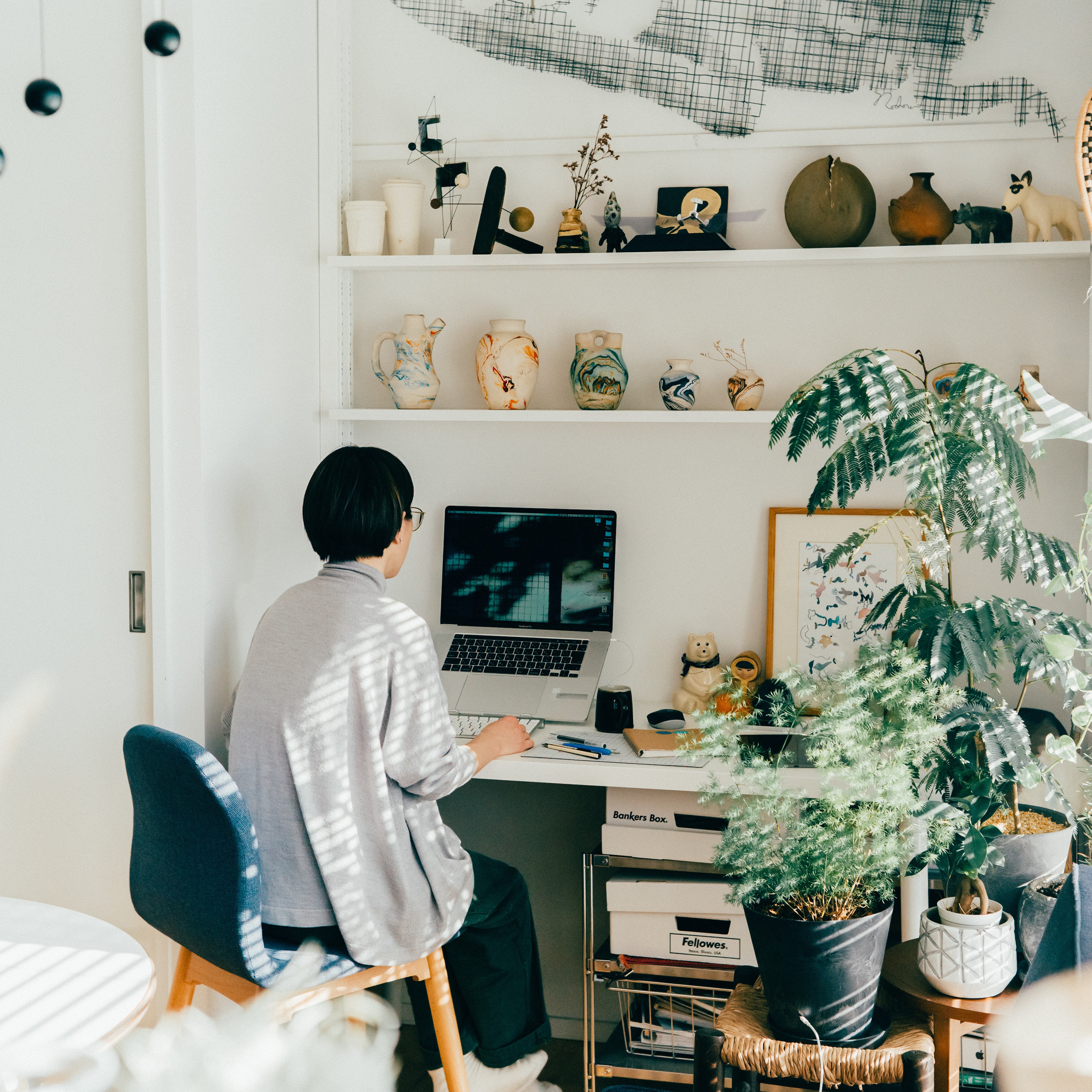 在宅ワークのコツ 集中を保つためにどうしてる スタッフ2名の リモート事情 北欧 暮らしの道具店